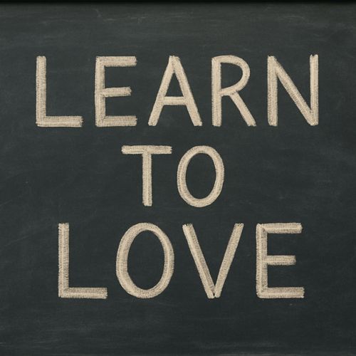 playing Learn To Love by Vanéx